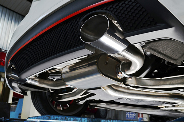 How Does an Exhaust System Impact Engine Performance?